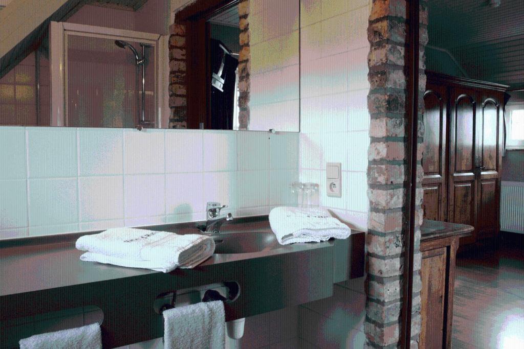 Hotel Restaurant D'Hofstee Zuienkerke Habitación foto